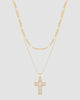 Colar duplo banhado a ouro 18k com corrente cartier e veneziana e pingente crucifixo vazado com microzircônias — semijoia feminina Papoula
