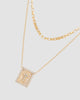 Colar duplo banhado a ouro 18k com corrente, corrente grumet e pingente placa quadrada com crucifixo e microzircônias — semijoia feminina Papoula