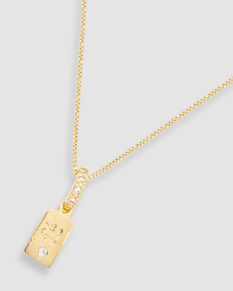 colar-placa-fe-dourada-papoula-blessed-be-1