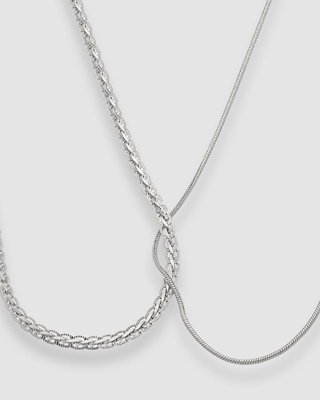 colar-dueto-prateado-papoula-correntaria-1