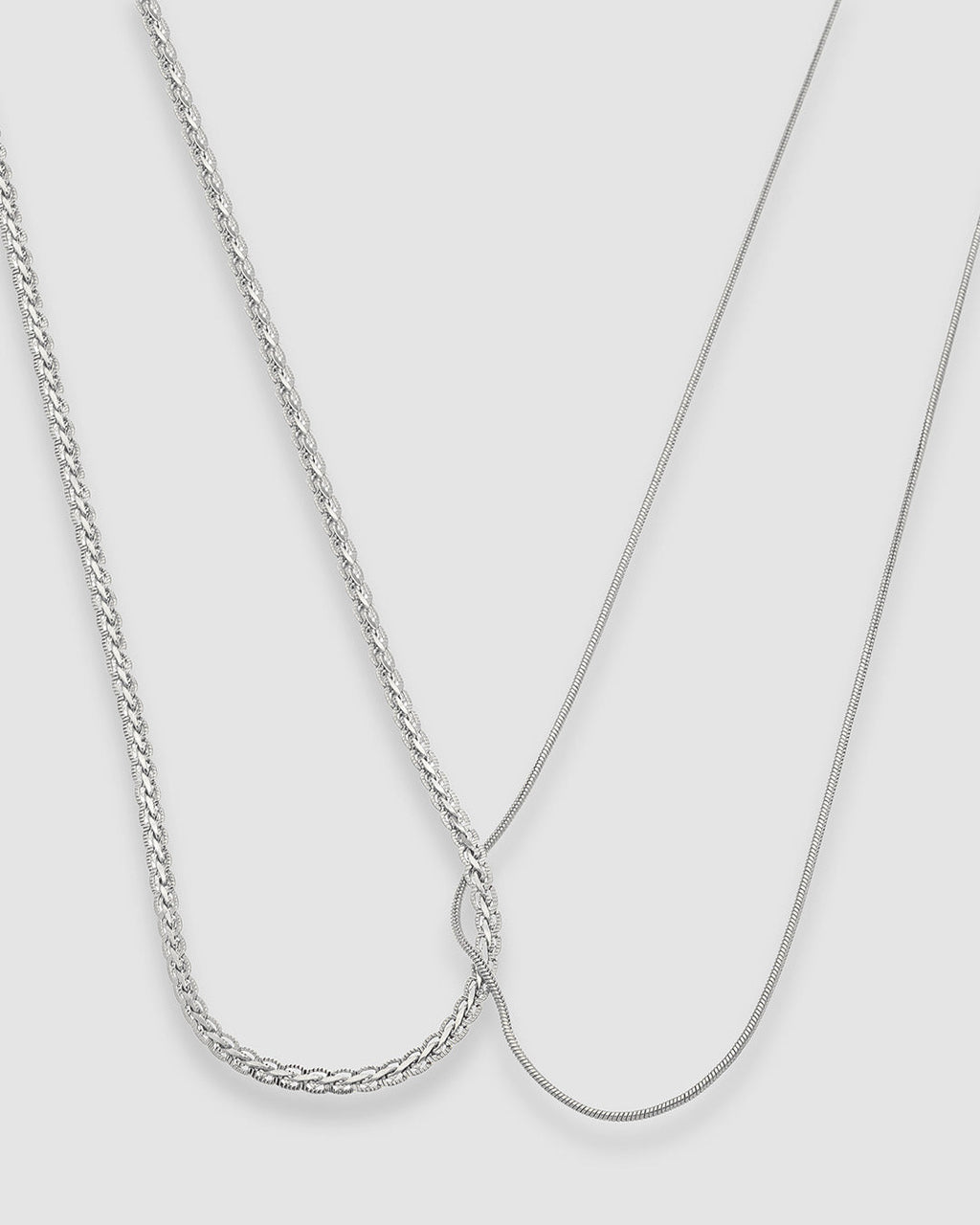 colar-dueto-prateado-papoula-correntaria-4