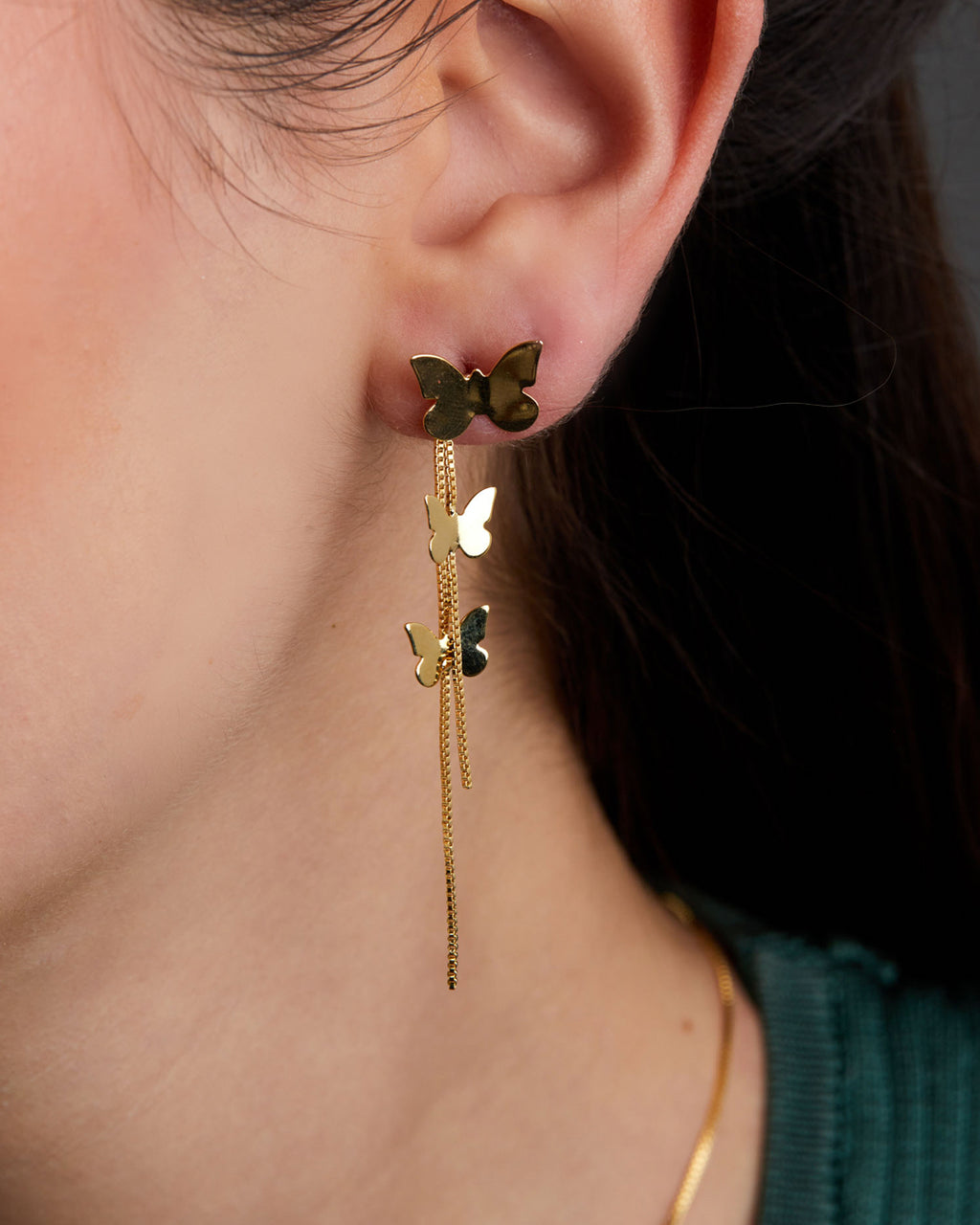 conjunto-colar-y-brinco-penduricalho-borboleta-42cm-dourado-papoula-farfala-1