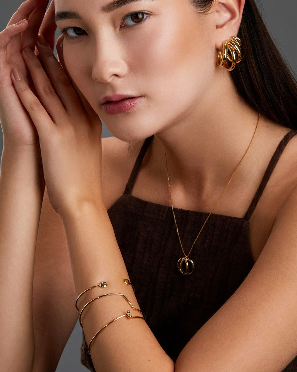 argola-tubo-tripla-dourado-papoula-fio-2