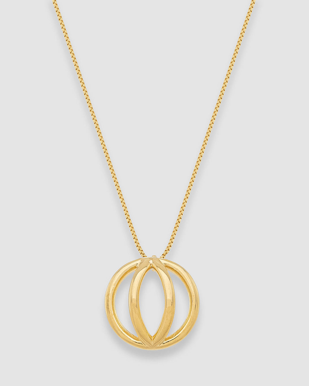 colar-com-pingente-globo-dourado-papoula-fio-1