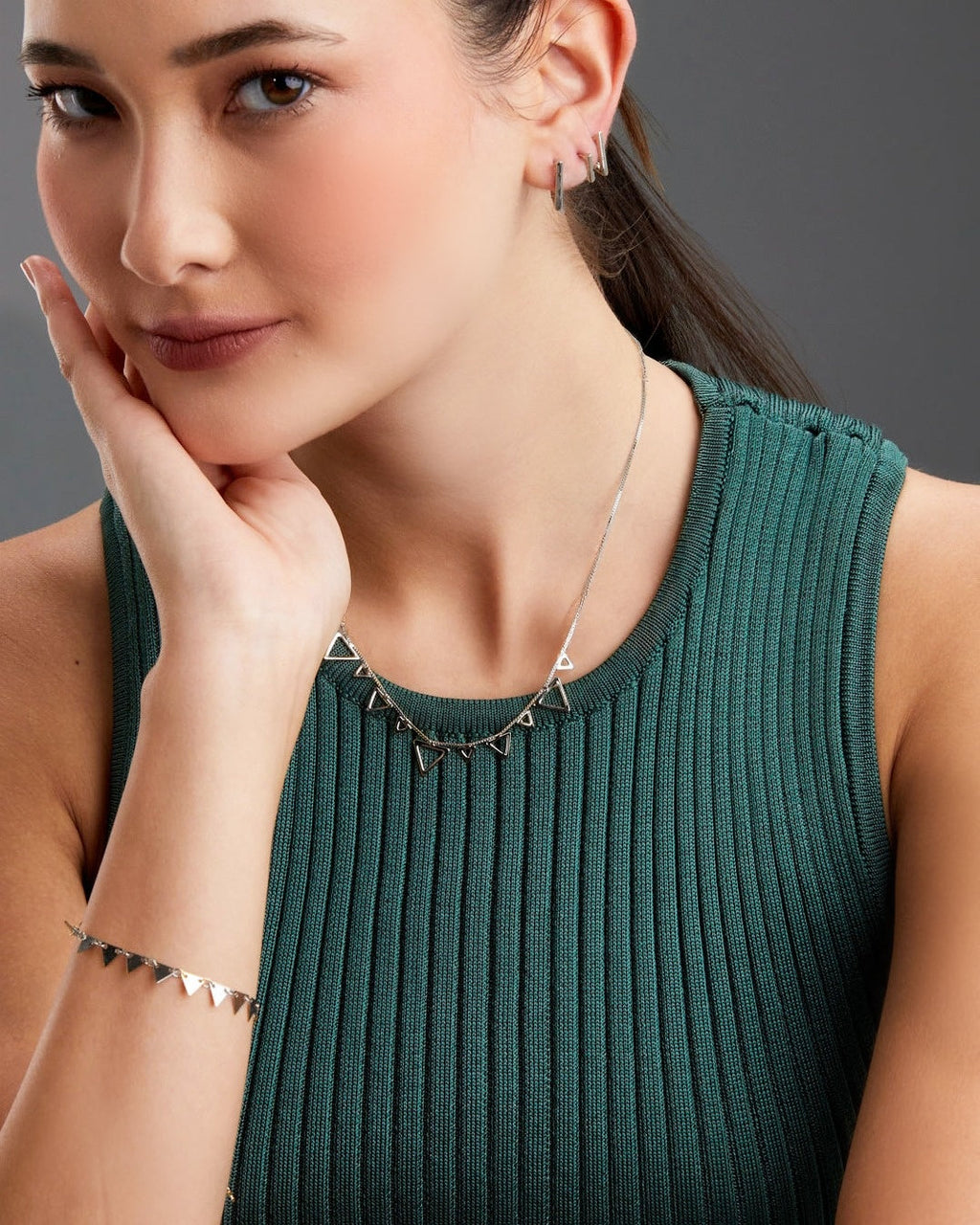 kit-argola-trio-triangulo-prateado-papoula-geometrica-2