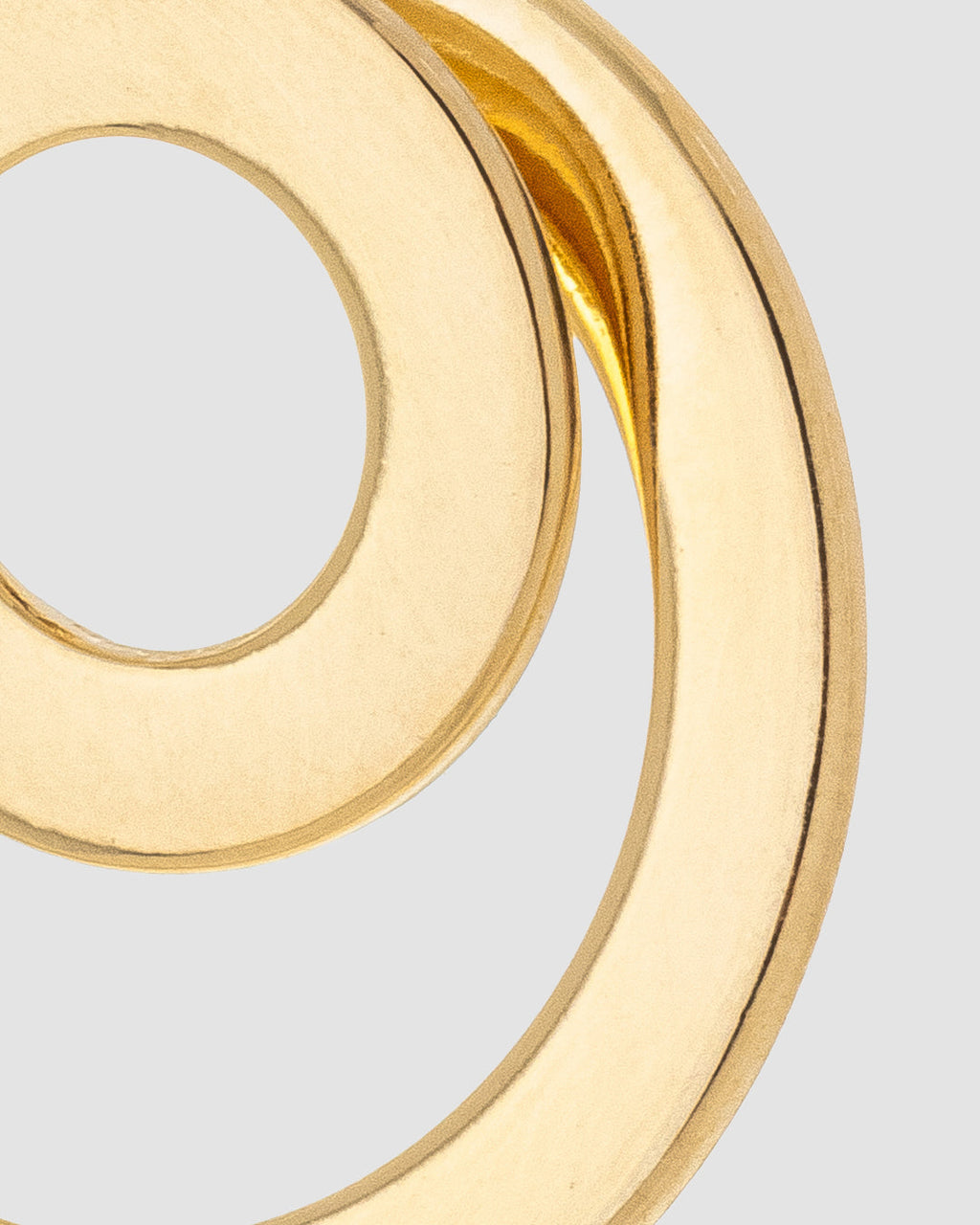 brinco-esfera-dourada-papoula-waves-3