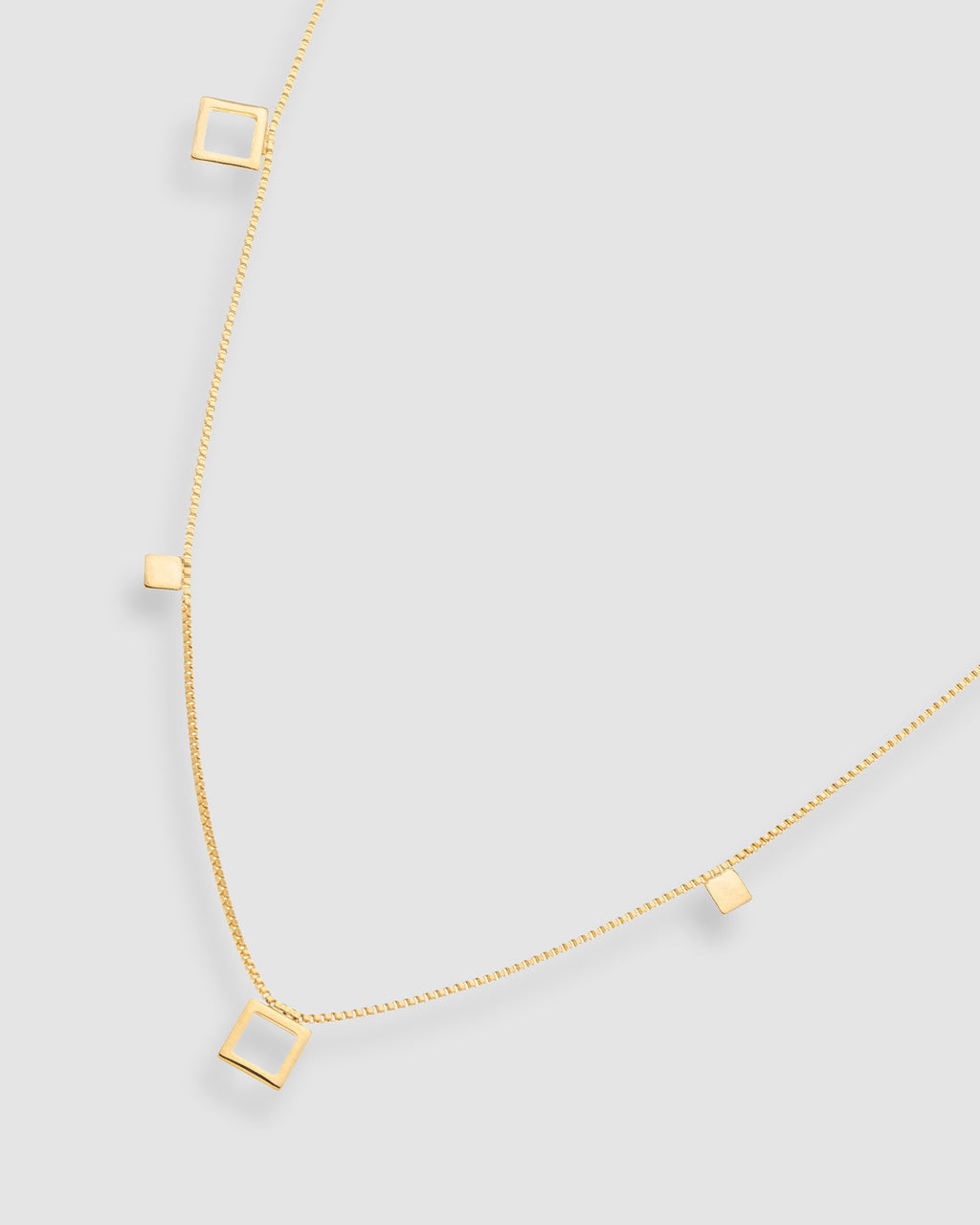 colar-quadrado-dourado-80cm-papoula-geometrica-2