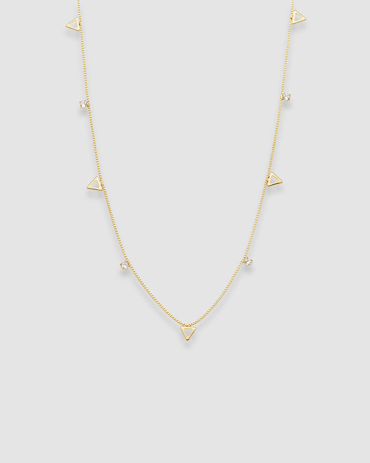 colar-triangulo-dourado-50cm-ponto-de-luz-papoula-geometrica-1