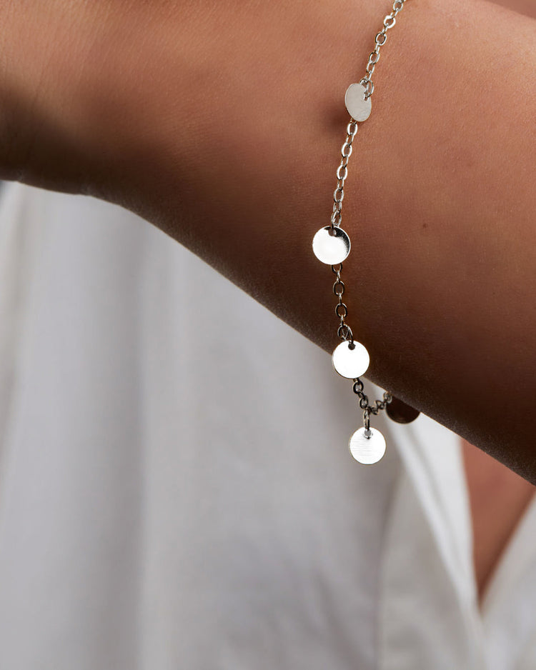 pulseira-pingentes-medalhas-18cm-prateada-papoula-gipsy-2