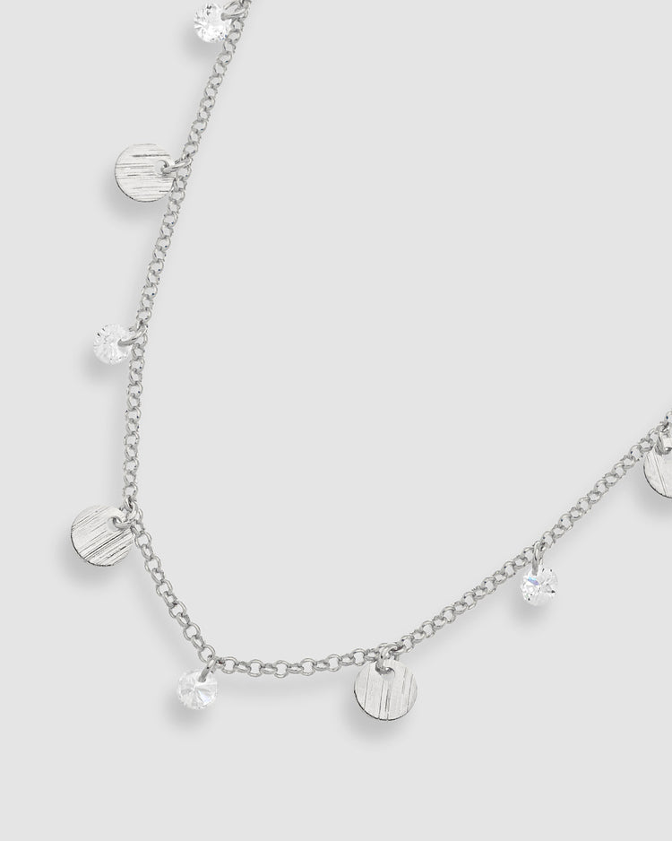 choker-com-pingentes-de-pedras-e-chapas-30cm-prateada-papoula-light-dots-1