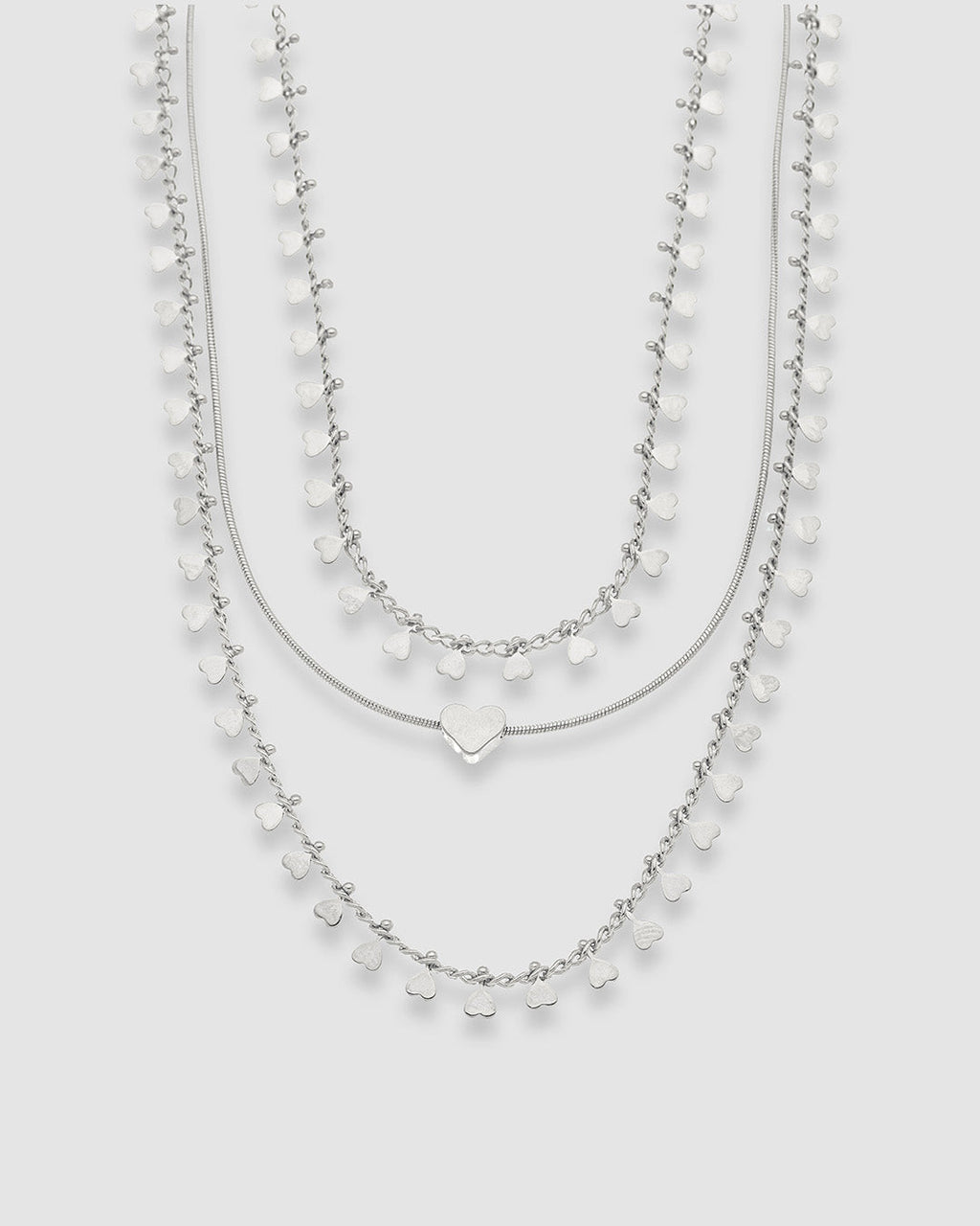 gargantilha-tripla-pingente-coracoes-prateada-papoula-infinity-4