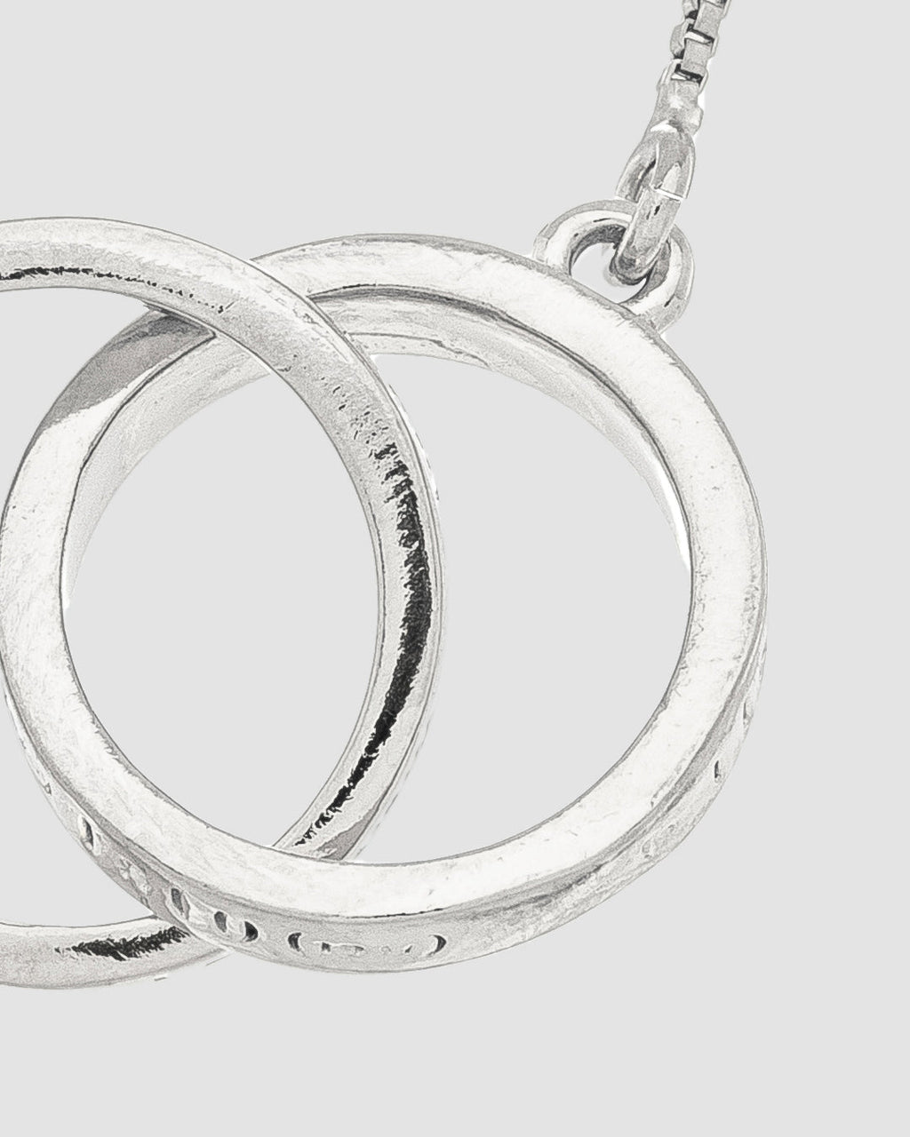 gargantilha-elos-prateada-papoula-loop-1