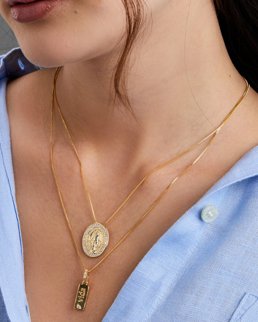 colar-placa-vida-dourada-papoula-blessed-be-2