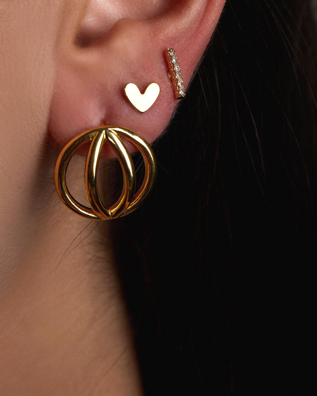 brinco-coracao-dourada-papoula-infinity-2