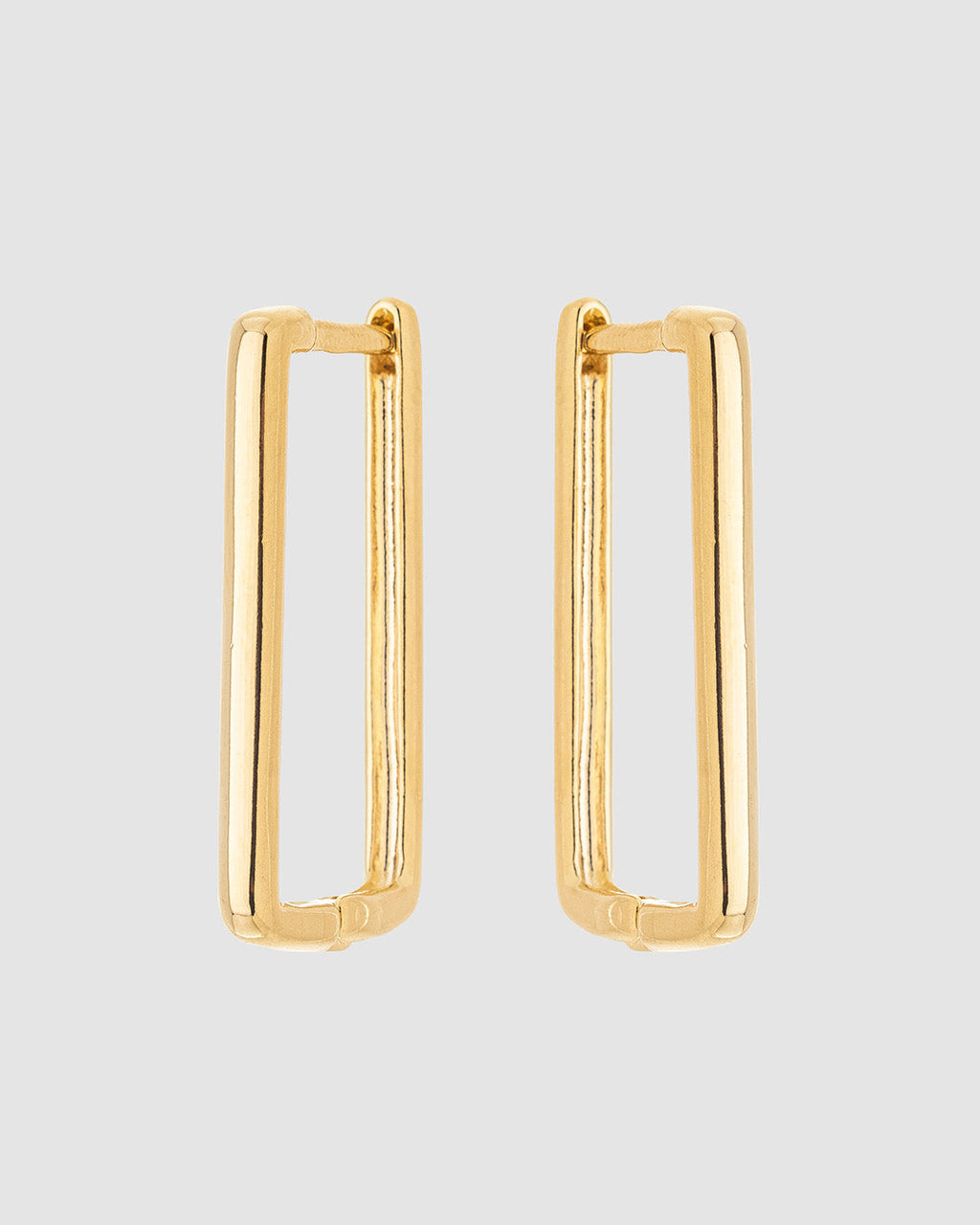 argola-lisa-dourada-papoula-lina-1