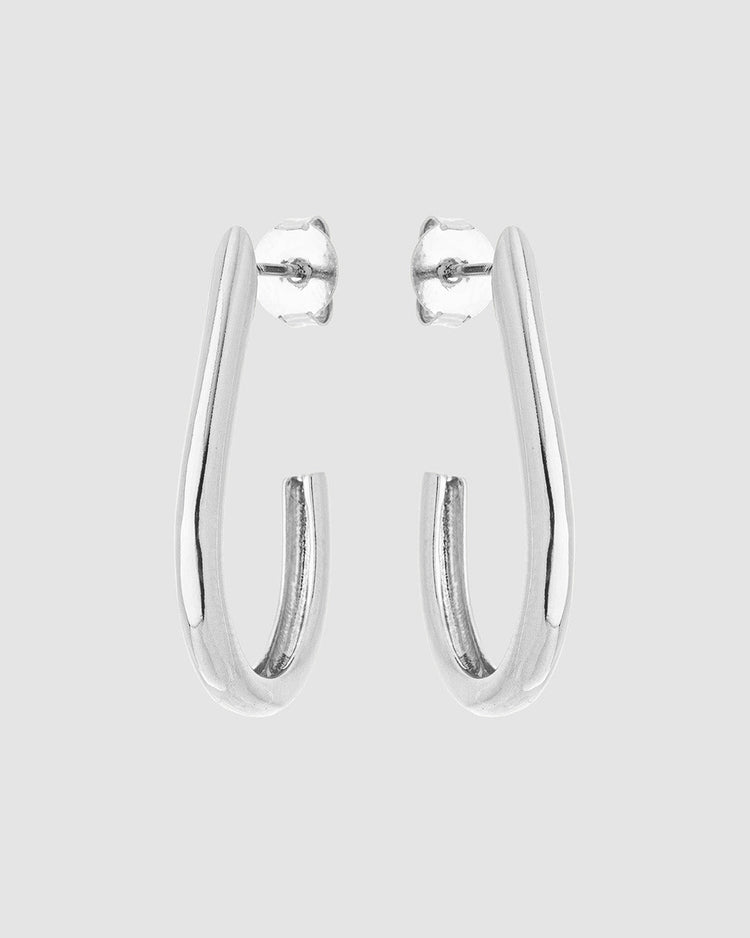 argola-curva-prateada-papoula-lina-1