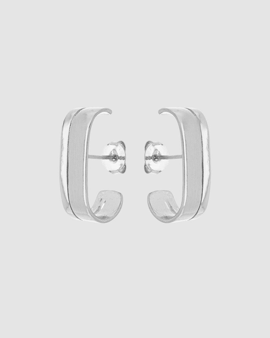 ear-hook-prateado-papoula-volpi-4