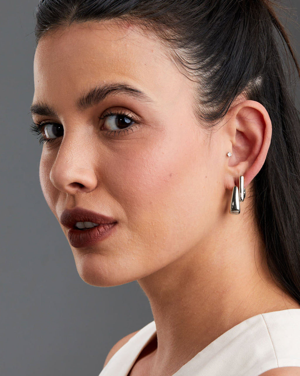 brinco-gota-aberta-prateado-papoula-liquida-2