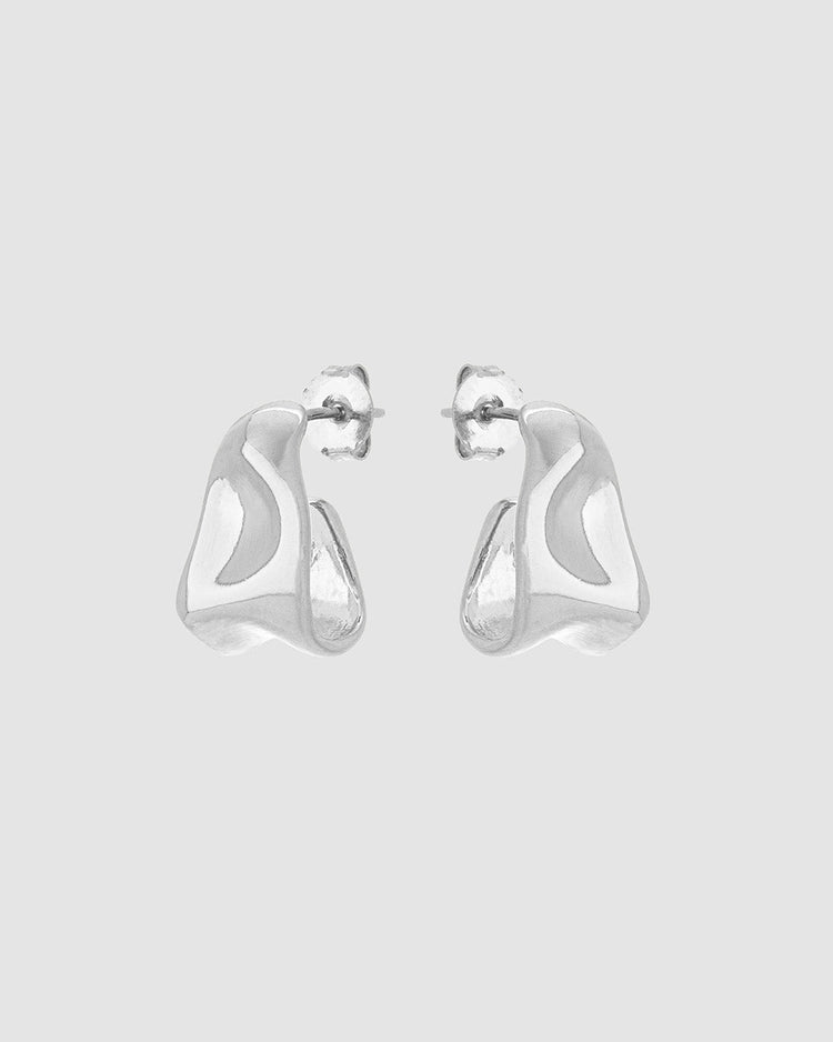 brinco-gota-ondulada-aberta-prateada-papoula-waves-3