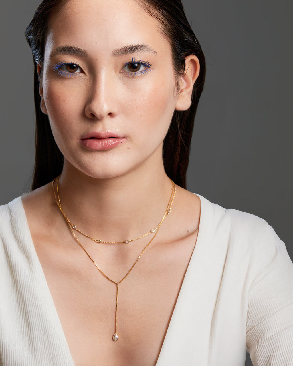 colar-com-ponto-de-luz-gota-45cm-dourada-papoula-lluvia-2