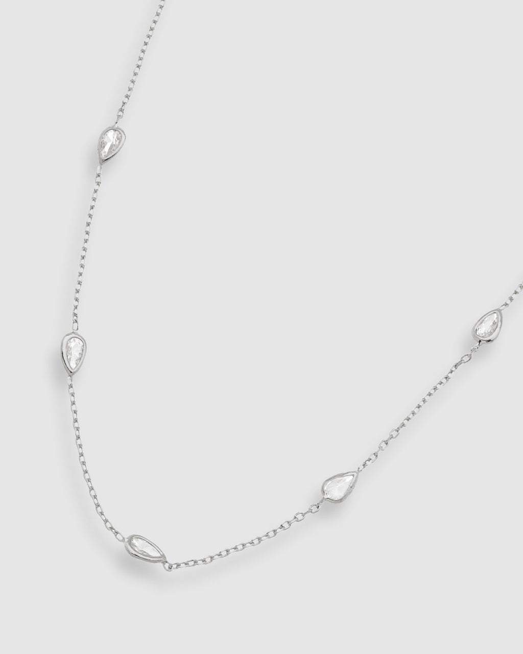 colar-com-ponto-de-luz-gota-zirconia-40cm-prateado-papoula-lluvia-3