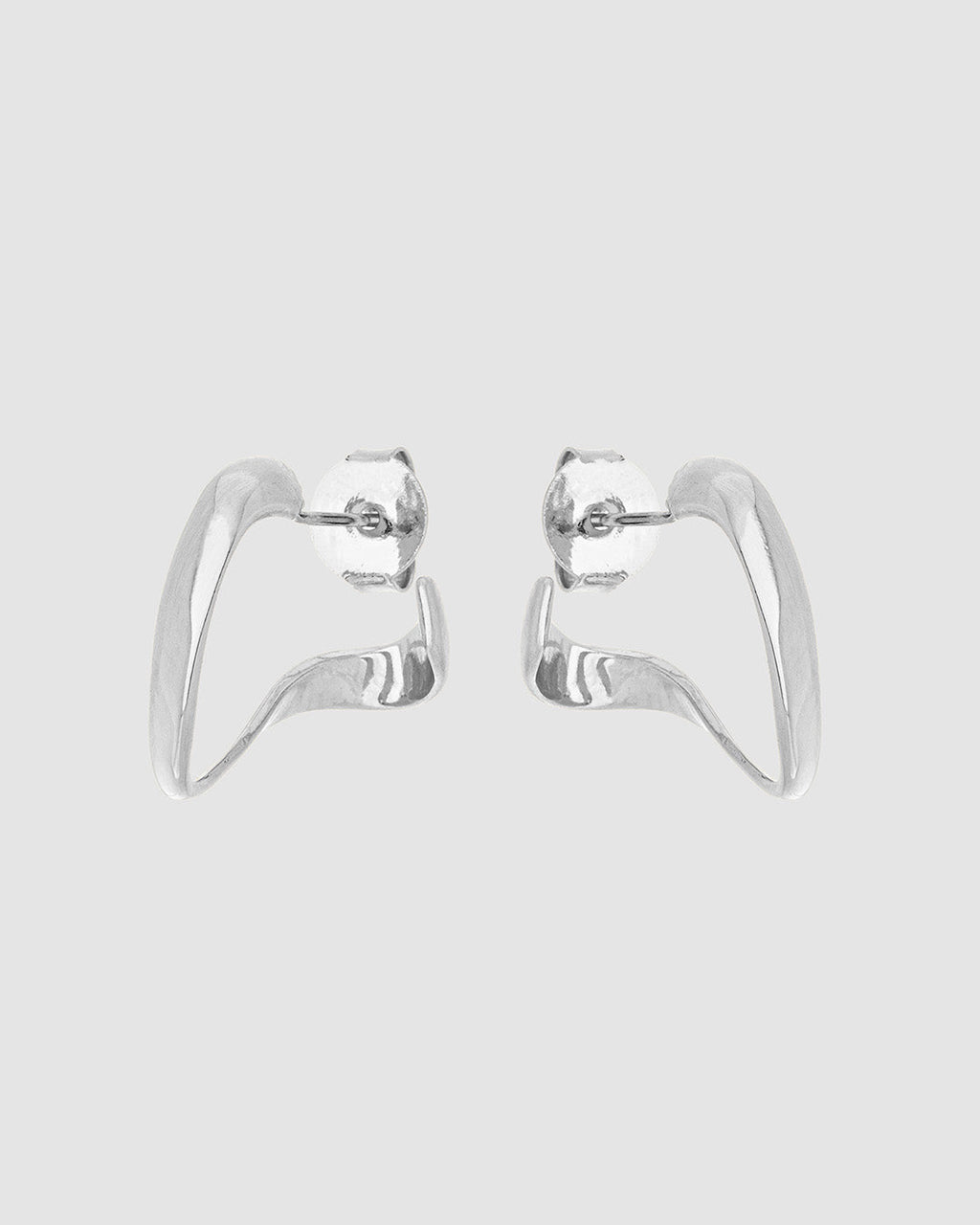 brinco-prateado-papoula-orbita-1