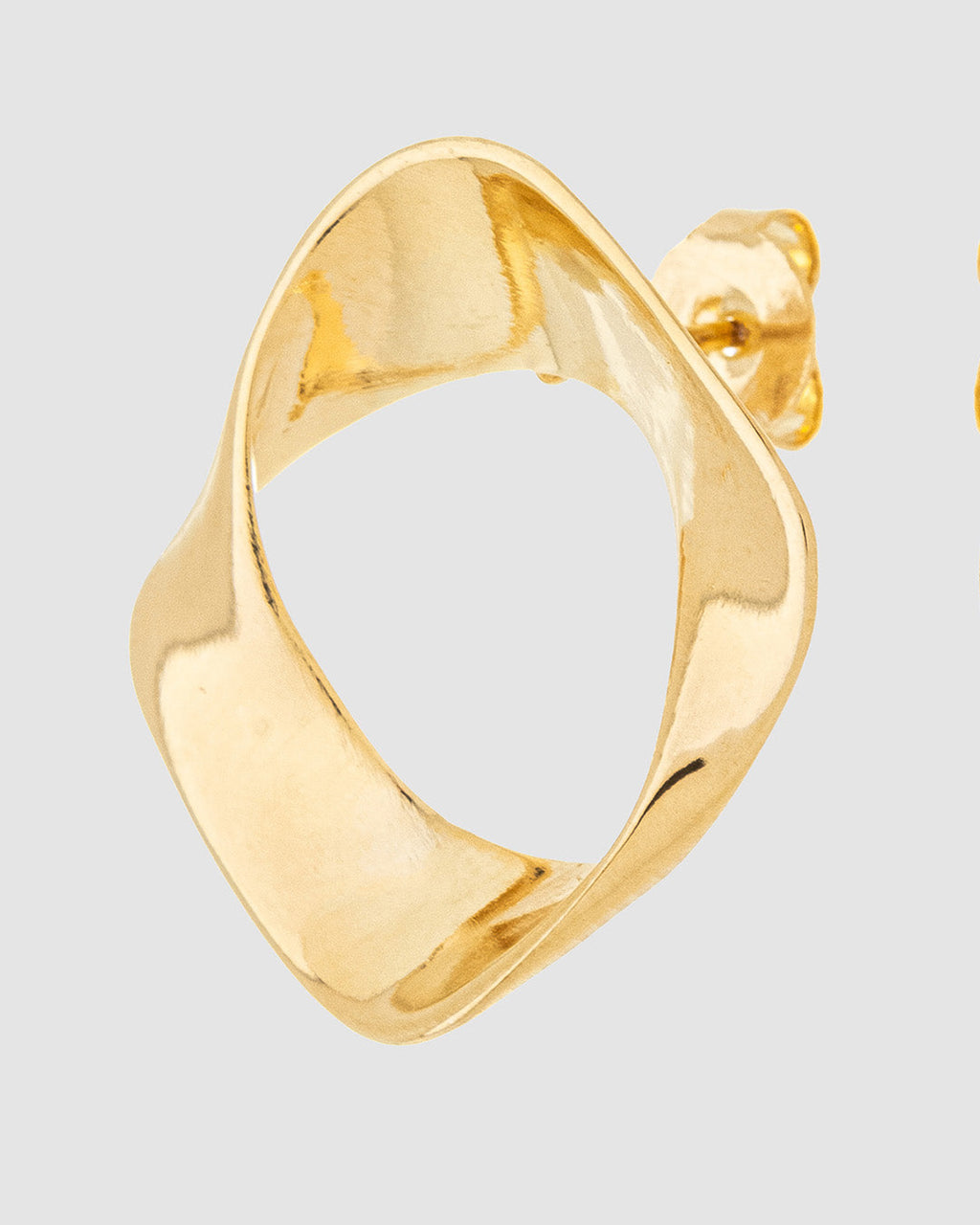 brinco-torcido-pequeno-dourado-papoula-orbita-3