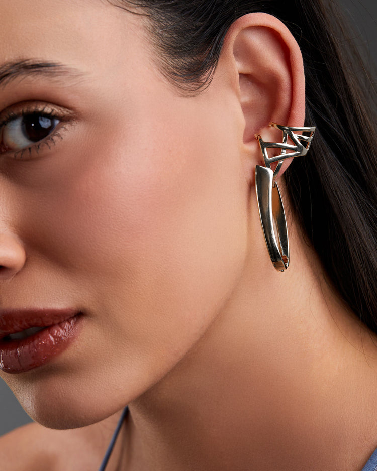 argola-prateada-papoula-orbita-2