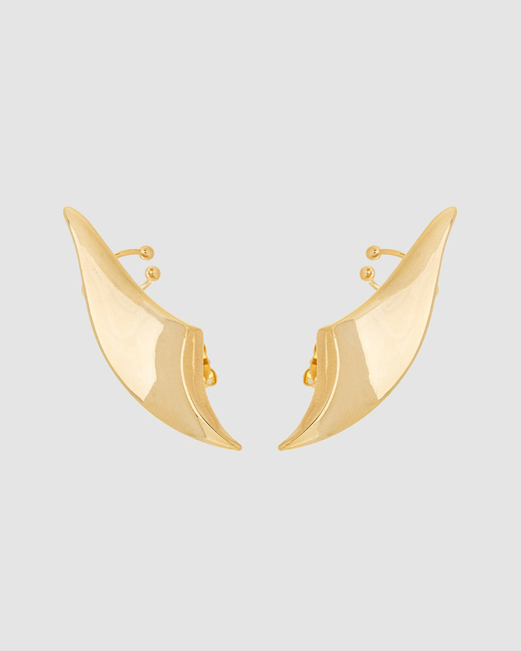 ear-cuff-dourado-papoula-tattoo-old-school-1