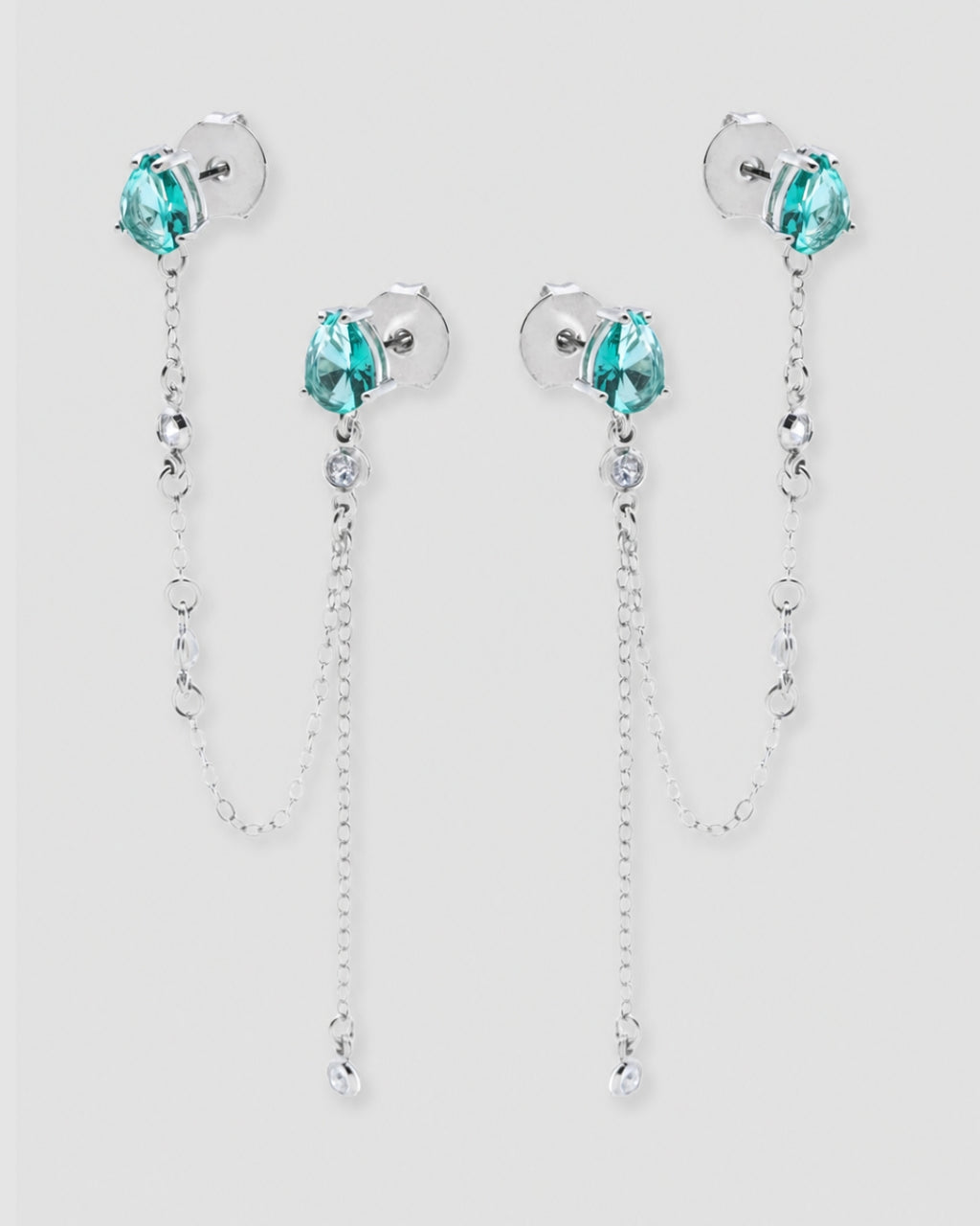 Par de brincos ear line corrente gota zircônia verde água semijoia banhado a ródio 8,5 cm entre furos — acessório feminino Papoula