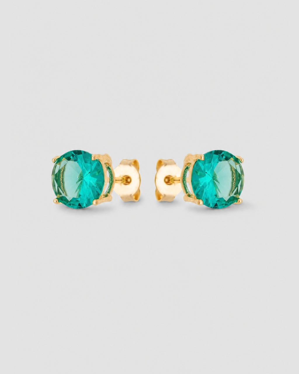 Brinco ponto de luz zircônia verde esmeralda semijoia banhado a ouro 0,7 cm — acessório feminino Papoula