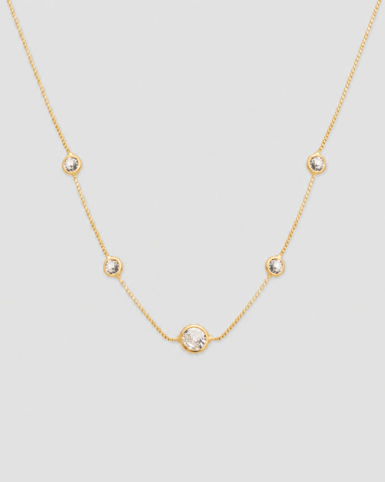 Colar choker com zircônias cravejadas semijoia banhado a ouro 30 cm — acessório feminino Papoula
