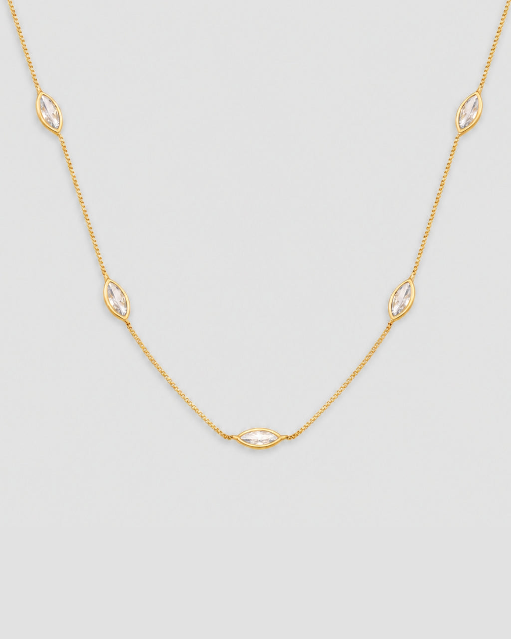 Colar corrente com zircônias navete semijoia banhado a ouro 35 cm — acessório feminino Papoula
