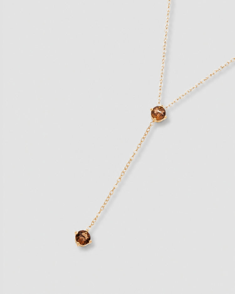 Colar Y com zircônia conhaque semijoia banhado a ouro 45 cm — acessório feminino Papoula