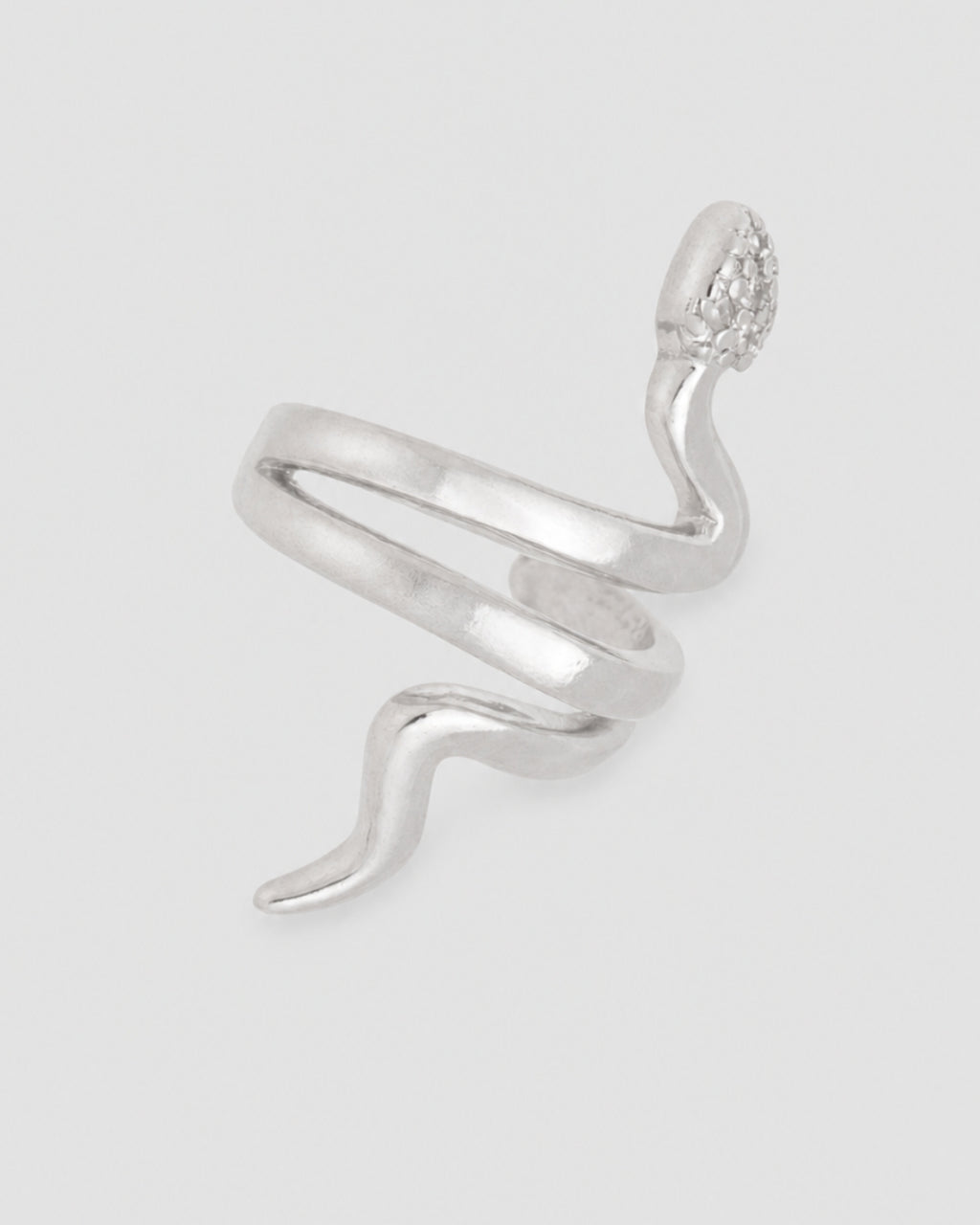 Piercing fake serpente cravejado com zircônia semijoia prateada — acessório feminino Papoula