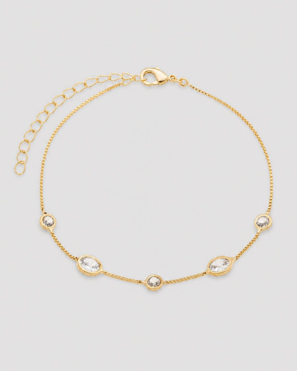 Pulseira corrente com zircônias cravejadas semijoia banhado a ouro — acessório feminino Papoula