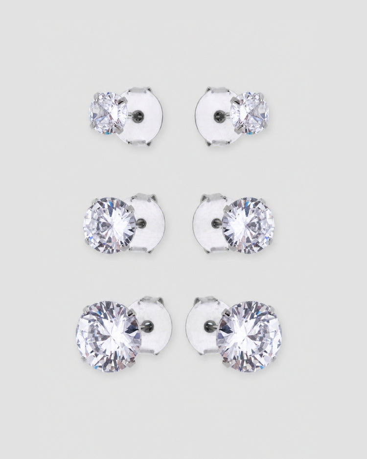 Trio brinco ponto de luz zircônia banho de ródio em três tamanhos: 1 cm, 0,7 cm e 0,5 cm — semijoia feminina Papoula
